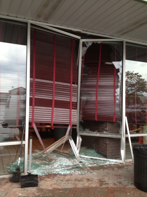 Storefront break-in, Thurston County